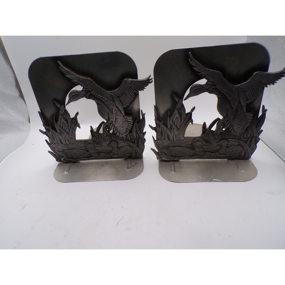 Vintage Duck Flying Nature Scene Metal‎ Bookends Rustic Home Decor